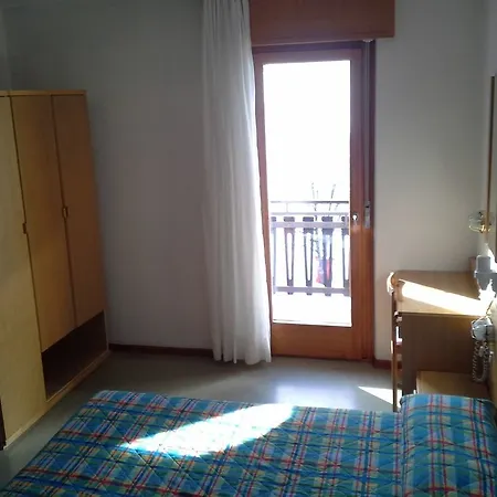 Bucaneve Hotel 3*